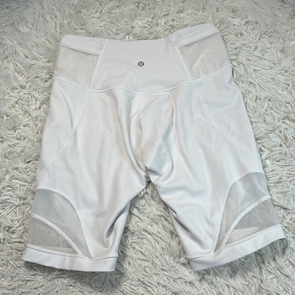 Lululemon Forget The Sweat Short White - Picture 3 of 5